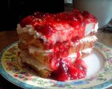 A picture of step 1 of Strawberry Cheesecake Torte a pampered chef recipe.