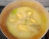 Foto langkah ke 1 dari resep Ayam Goreng kremes.