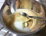 A picture of step 2 of Caramel Crumble Muffins.
