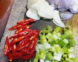 Foto langkah ke 2 dari resep Tumis Tahu, Tauge dan Wortel.