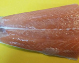 Foto del paso 1 de la receta: Salmón y cítricos