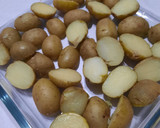 Foto del paso 3 de la receta: Acelgas cremosas al horno con papines al vapor