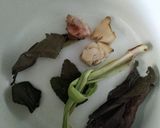 Foto langkah ke 2 dari resep Sambal Goreng Udang Kentang.