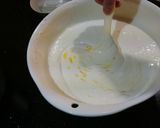 A picture of step 2 of Sponge Cake.