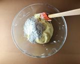 A picture of step 5 of Blueberry Muffin.