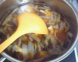 A picture of step 4 of Curry Soba & Udon Noodles.