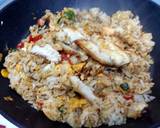 Fish Fried Rice recipe step 4 photo