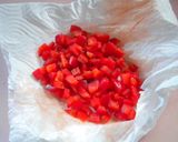 A picture of step 4 of Red Bell Pepper and Egg Sandwich.