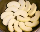 A picture of step 1 of Sweetly Simmered Apples.
