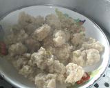 Foto langkah ke 3 dari resep Pentol Ayam Kriwil Saus Misdasem.