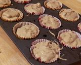 A picture of step 4 of Banana Banana Muffins.