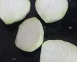 A picture of step 1 of Kohlrabi Fry.