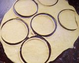 A picture of step 2 of Meatpie recipe.