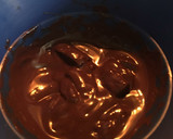 Foto del paso 1 de la receta: Bombones 0% rellenos de mermelada de fresa
