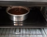 A picture of step 3 of Choco chips chocolate cake.