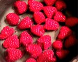 A picture of step 5 of Dessert Eton Mess.
