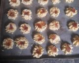 Foto langkah ke 5 dari resep Kue sagu keju.