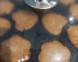 Foto langkah ke 4 dari resep Bolu karamel mini.