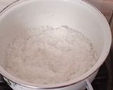 Foto langkah ke 2 dari resep 155. Bubur Kaldu Udang Abon Ayam.