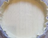A picture of step 1 of Quiche Lorraine.