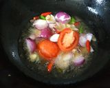 Foto langkah ke 2 dari resep Sambal bawang praktis.