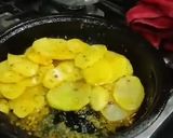 A picture of step 3 of Masala potatoes slices.