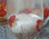A picture of step 5 of Tapioca trifle.