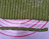 Foto langkah ke 7 dari resep Spinach Grissini Breadstick.