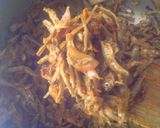 A picture of step 5 of Omena in Coconut Sauce.