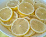 Foto del passaggio 1 della ricetta Marmellata di limone 🍋