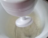 A picture of step 11 of Sago Meringue.