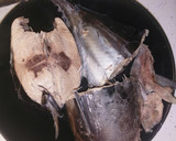 Foto del paso 3 de la receta: Bonito en aceite