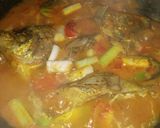Foto langkah ke 6 dari resep Asam Pedas Kemangi Kepala Gurame.