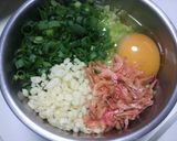 A picture of step 3 of Fluffy Light Okonomiyaki.