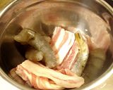 A picture of step 1 of Thick Ankake Sauce for Crispy Noodles and Rice Bowls.