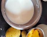 A picture of step 1 of Mango shake😋😋❤️.
