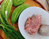 Hình bước làm 1 của món Lẩu khổ qua cá thác lác
