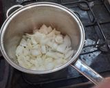 A picture of step 1 of Homemade chilli.