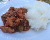 A picture of step 7 of Chicken With Okra.