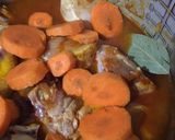 Foto del paso 2 de la receta: Pollo al Vino al Estilo Peruano