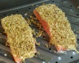 A picture of step 2 of Delicious Pistachio encrusted Salmon.