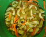 A picture of step 4 of Cucumbers and carrots.