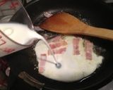 A picture of step 5 of Rich Pasta Carbonara with Milk and a Whole Egg.