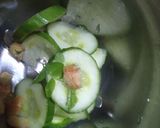 A picture of step 2 of Detox drink for reduce weight.