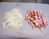 A picture of step 3 of Basil Pasta with Handmade Basil Sauce.