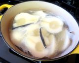 A picture of step 3 of Pear Compote Made with White Wine.