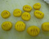 A picture of step 1 of Kabocha Squash Gnocchi Shrimp and Tomato Cream.