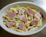 A picture of step 4 of Steamed Pizza Bread with Pancake Mix.