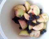 A picture of step 8 of Apple, Blackberry and Custard Crumble.