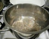 Hình bước làm 2 của món Canh bầu với tôm